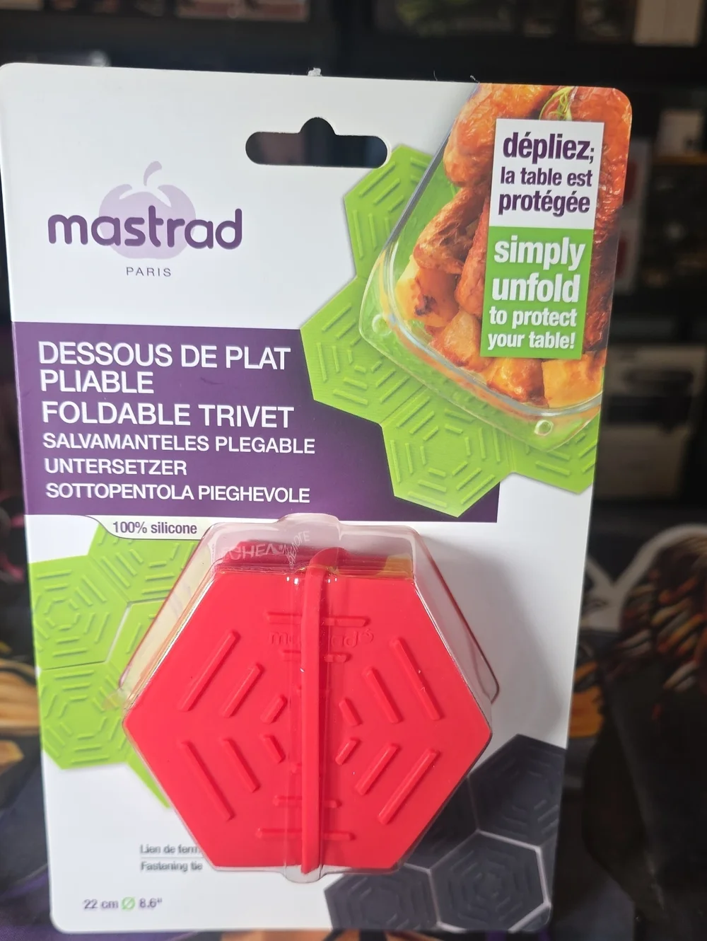 Mastrad Red Foldable Silicone Trivet - Compact Hexagon